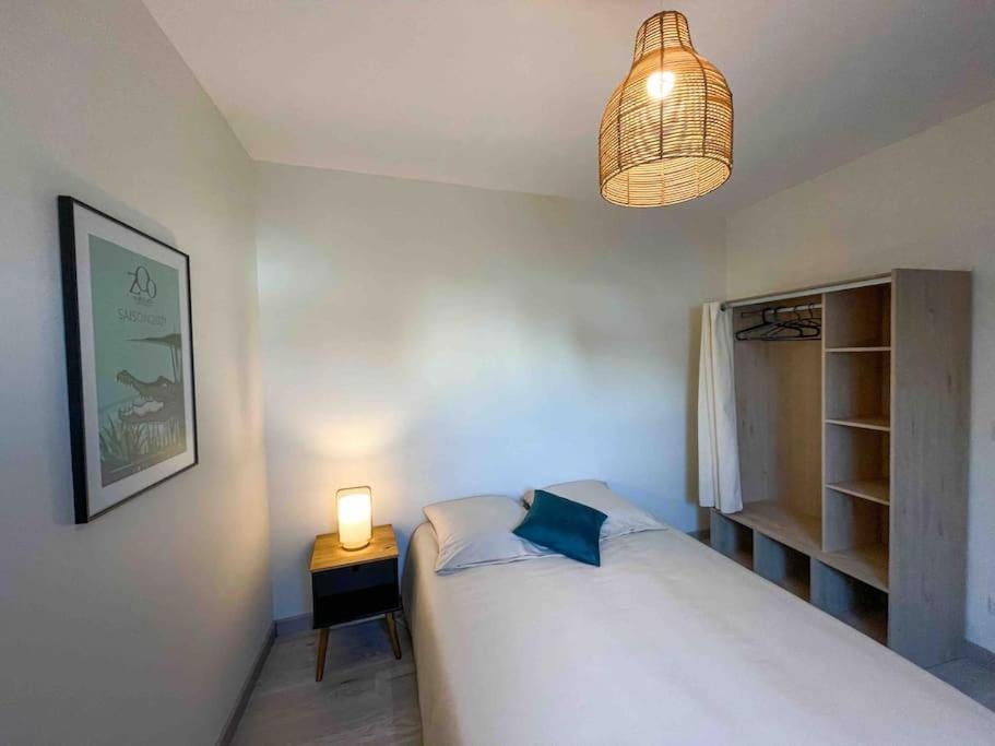 4 Chambres - Grande Maison - Parking - Jardin أميا المظهر الخارجي الصورة