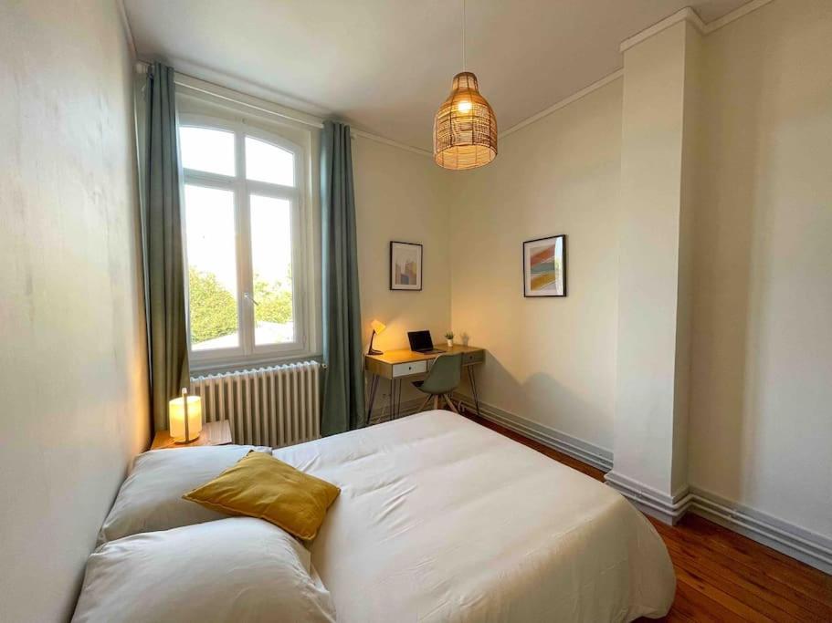 4 Chambres - Grande Maison - Parking - Jardin أميا المظهر الخارجي الصورة